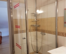 Swornegacie_azienka_z_kabin_1